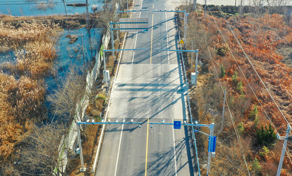 不停車稱重系統